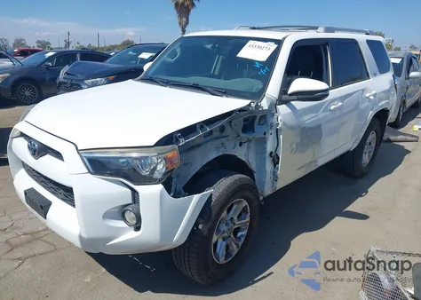 2016 Toyota 4Runner Sr5 Premium z USA, uszkodzony, nr VIN JTEZU5JR0G5139317